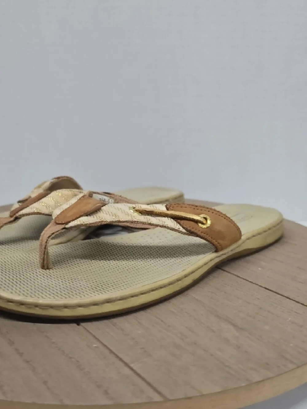 Sperry Tan Cream & Gold Braided Thong Sandals Womens Size 9.5 - Picture 9 of 16